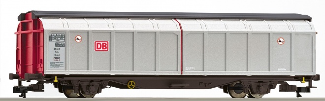 Slide wall Box car<br /><a href='images/pictures/Roco/231559.jpg' target='_blank'>Full size image</a>